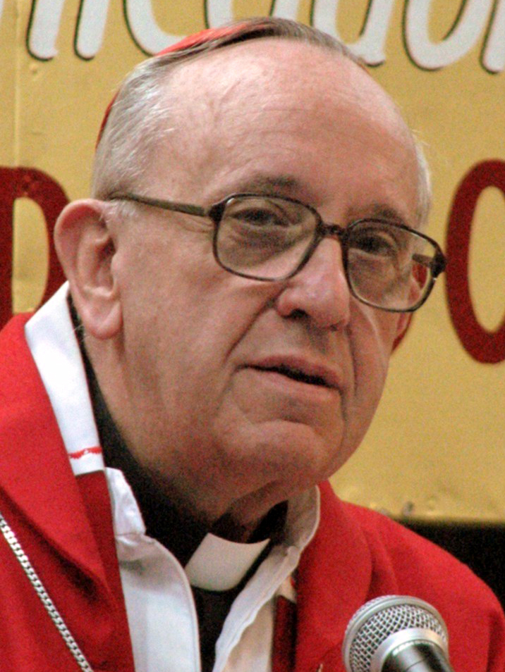 Card._Jorge_Bergoglio_SJ,_2008_(crop_2)